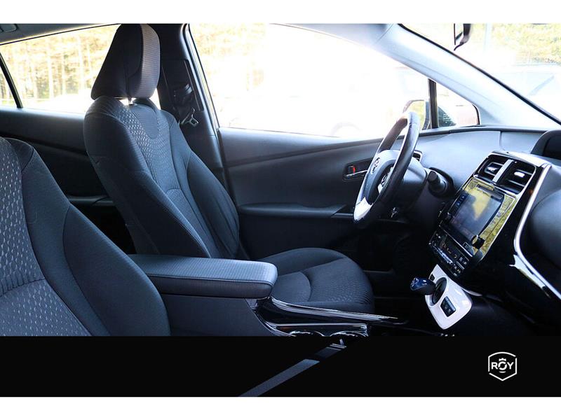 Toyota Prius Prime GPS   Surveillance sortie voie   Bouton poussoir 2018